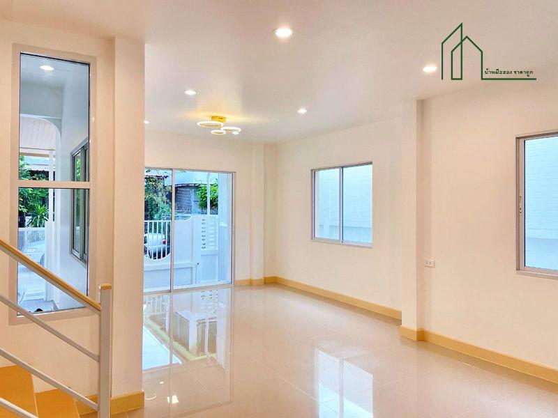 ทาวน์เฮ้าส์ 2 ชั้น หมู่บ้านบัวทองธานี เฟส 18 หลังมุม รีโนเวทใหม่  10