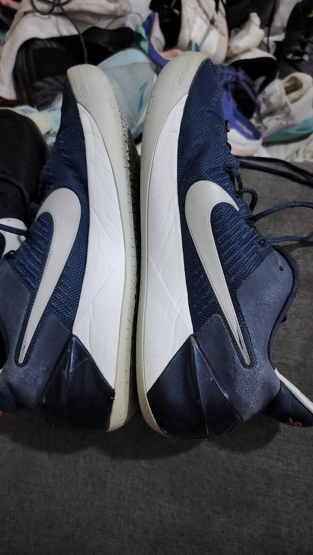 รองเท้า basketball kobe รูปที่ 5