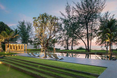 รูป Beachfront condo for sale, Baan Mai Khao, Phuket, Phuket, Pool access, 2 bedrooms, 2 bathrooms,usable area 96.74 sq m. 2