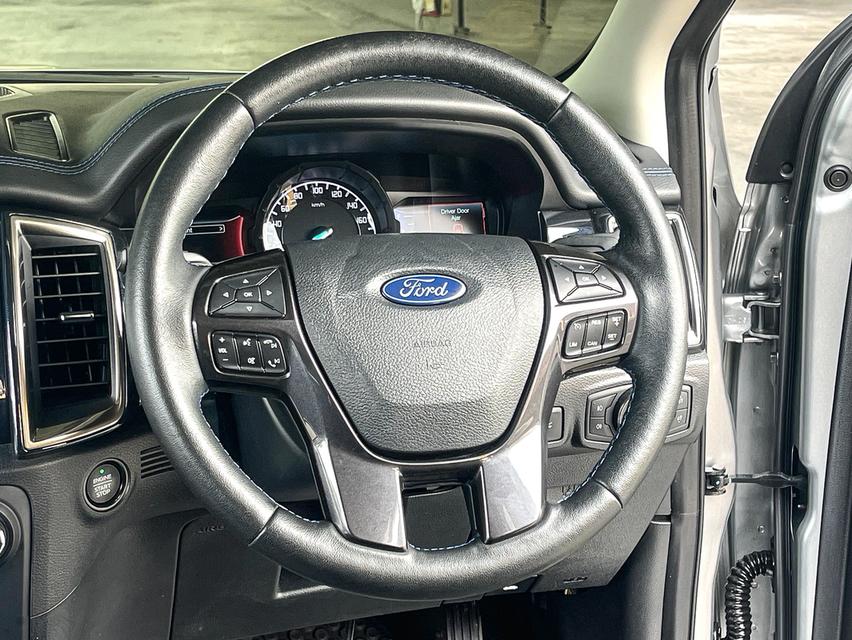 Ford Everest 2.0Turbo Sport ปี20 11