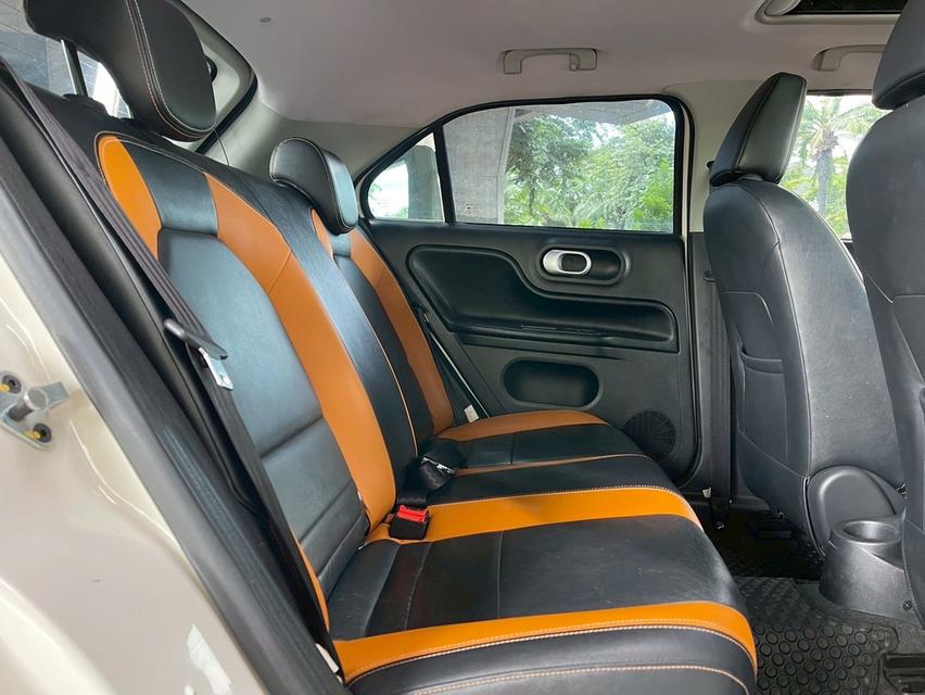 รหัสรถ WMT2658 MG3 Xross 1.5X Sunroof ปี 2016  10