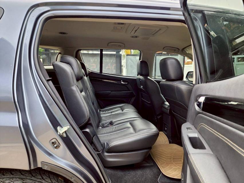 ขาย Isuzu MU-X 1.9Ddi ปี16 12