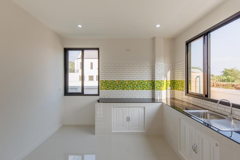 เริ่มต้นชีวิตบทใหม่ ด้วยบ้านที่ใช่ 🌱🏡 ขายบ้านเดี่ยวสองชั้น 3 ห้องนอน 4 ห้องน้ำ 4.99 ล้านบาท !! 3