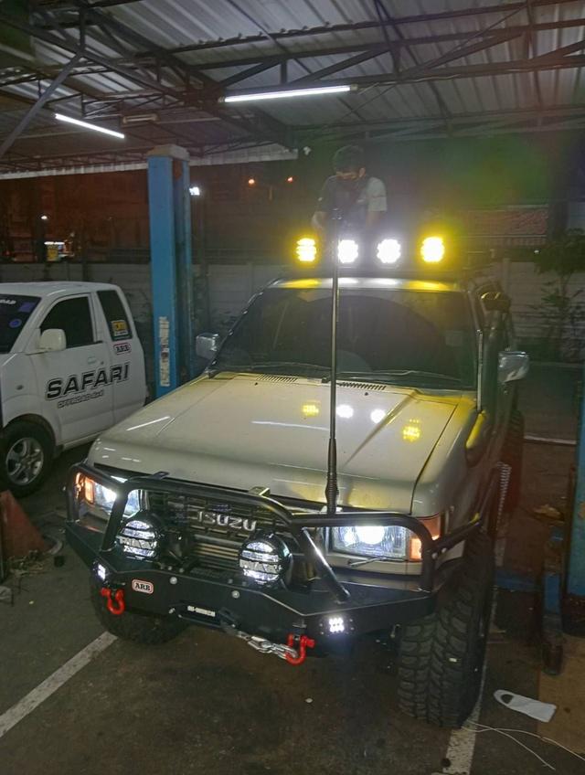 ขาย รถ ISUZU Trooper