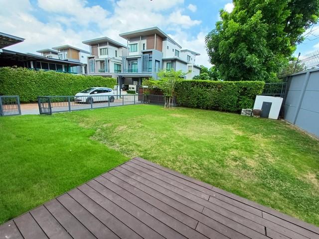 ให้เช่าบ้าน 3 ชั้นหลังมุม 5 นอน ย่านเลียบด่วน 128 ตรว. นาราสิริ ไฮด์อเวย์ Narasiri Hideaway โยธินพัฒนา3 ใกล้เลียบด่วน ใก 2