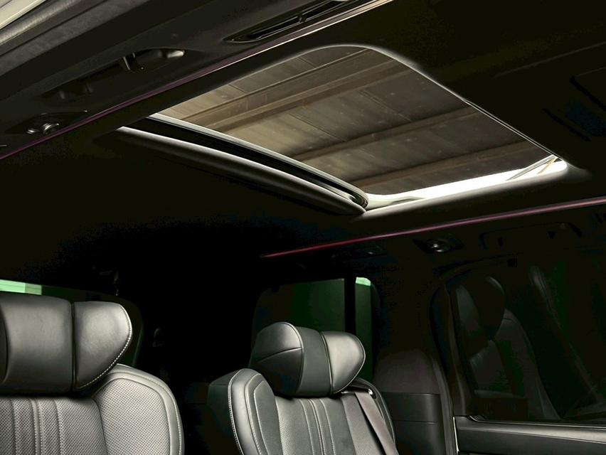 LEXUS LM300h ปี2022 วิ่ง 80000 KM. 9