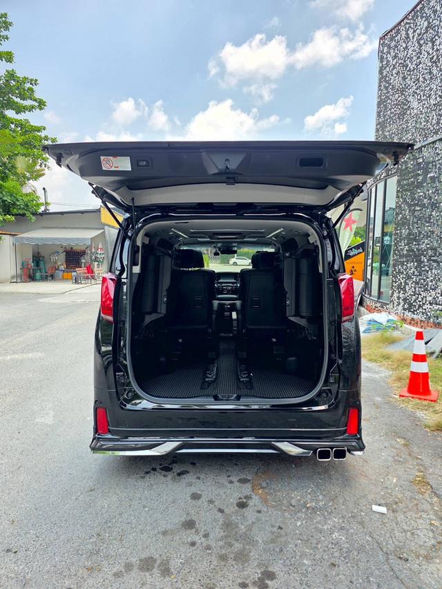 Toyota ALPHARD 2.5SC PACKAGE สีดำ ปี 2023 ไมล์ 30,000 กม. รูปที่ 7