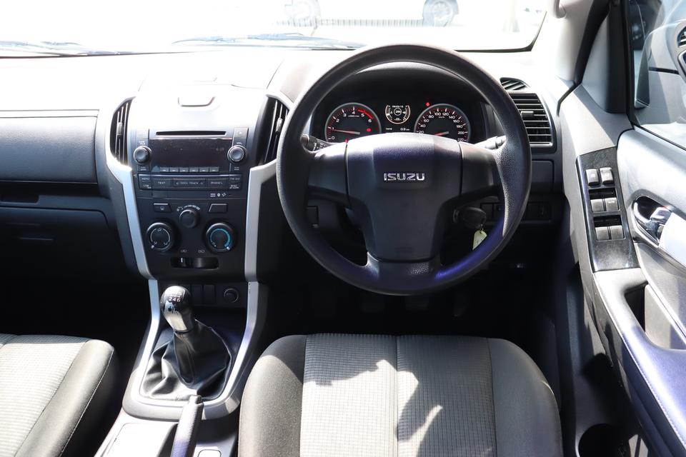 2018 ISUZU D-MAX HI-LANDER CAB-4 1.9 L DDI ( 9127 ) 11