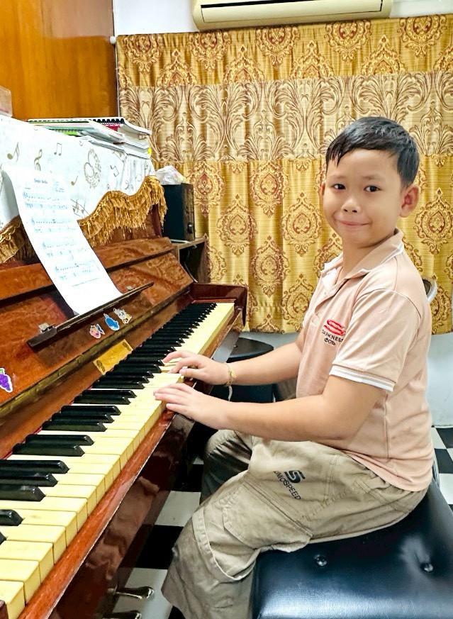 รับสอนเปียโน ที่ Fin Music School รูปที่ 15