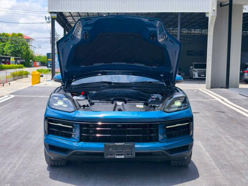 รหัสรถ KPV53 2025 PORSCHE CAYENNE 3.0 HYBRID COUPE สีใหม่ Moonlight Blue