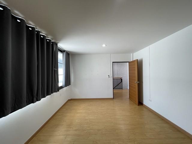 ด่วนกลับมาว่าง ให้เช่า หมู่บ้าน ต.รวมโชค โชคชัย 4 ซอย 56 ลาดพร้าว ลาดพร้าววังหิน ใกล้MRTโชคชัย 4 เลียบด่วน เหมาสำหรับพักอาศัย รับออฟฟิศนามบุคคลเท่านั้ 10