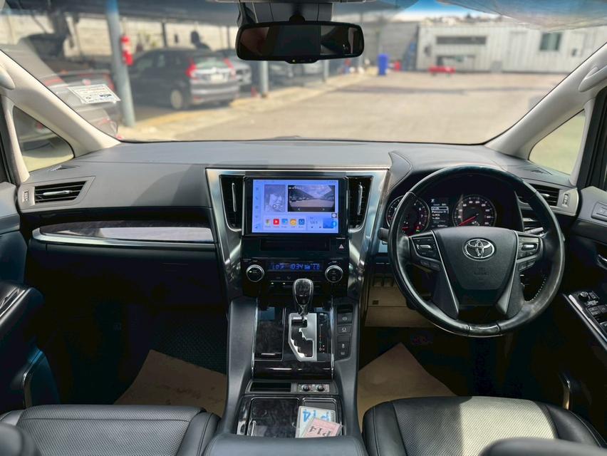 TOYOTA Vellfire 2.5 ZG Edition ปี 2018 วิ่ง 52,xxx km. 14