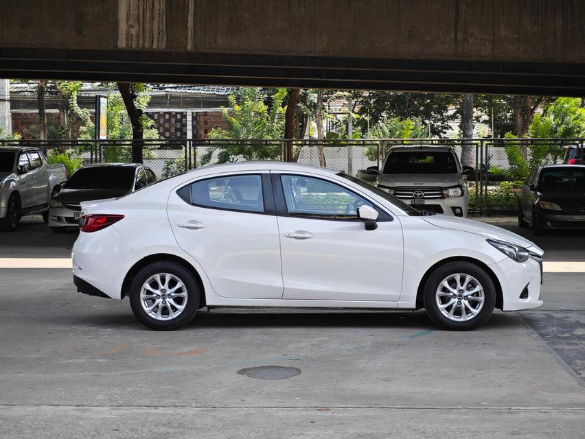 Mazda 2 1.5XD 4ประตู 8