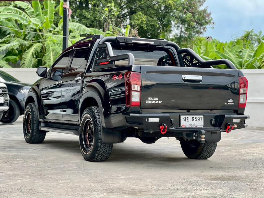 ISUZU D-MAX V-CROSS CAB-4 3.0 Ddi M ปี 2019 โฉม V-CROSS CAB-4 19-ปัจจุบัน 6