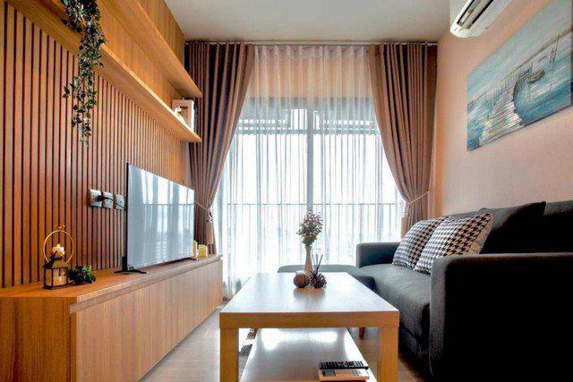 For rent : Life Asoke Hype 1