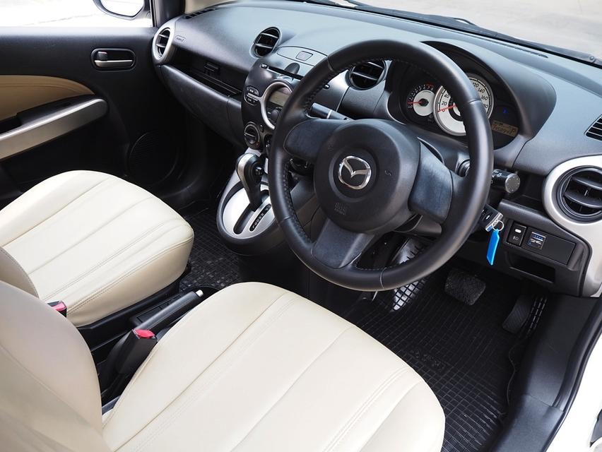 MAZDA 2 1.5 GROOVE (SEDAN) ปี 2011 เกียร์AUTO สภาพนางฟ้า 10