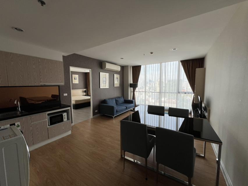 ขายด่วน ที่ “Estella Ekkamai” คอนโดสไตล์โมเดิร์น ใจกลางเอกมัย 2