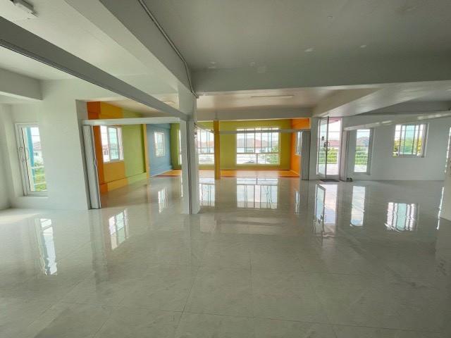 ให้เช่าโฮมออฟฟิศ 4 ชั้น พื้นที่ใหญ่ 100 ตร.ว.ซอยพัฒนาการ 97 ใกล้ทางด่วนและมอเตอร์เวย์ ใช้เป็นสำนักงาน โชว์รูม ศูนย์กระจายสินค้า หรืออยู่อาศัย ที่จอดรถ 3