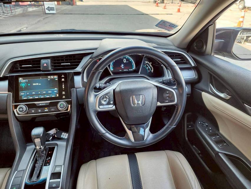 ขาย Honda Civic 1.8El ปี16 9