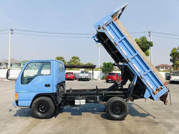 ขายถูก ISUZU NKR 120 แรงม้า 3