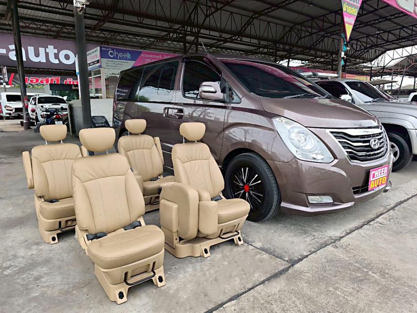 รหัสรถ CAT1156 2015 จด 2017 HYUNDAI H-1 2.5 Elite มือเดียว ออโต้ สีน้ำตาลเงาวับ ใสๆ  19