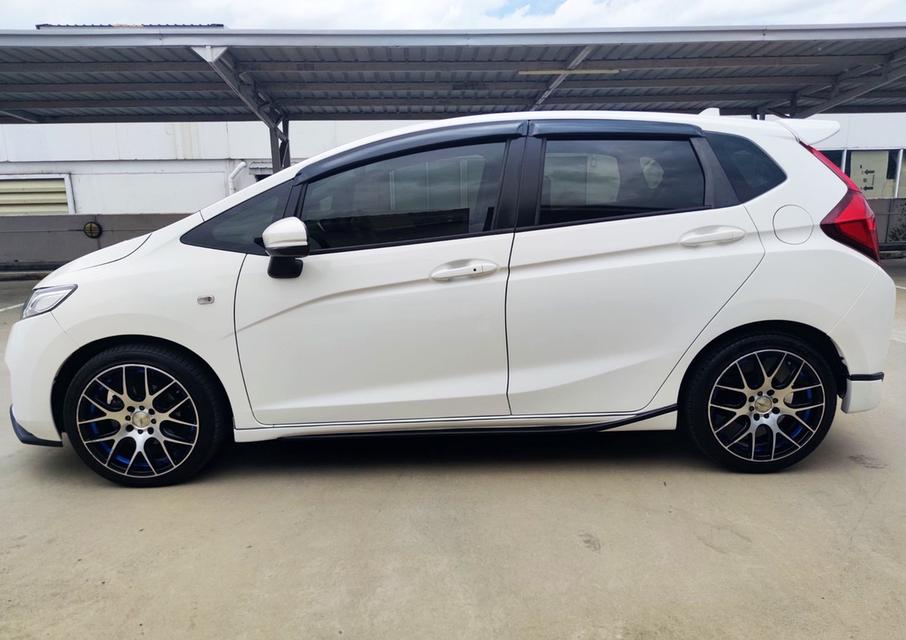รหัสรถ CAT9304 2015 HONDA JAZZ 1.5S