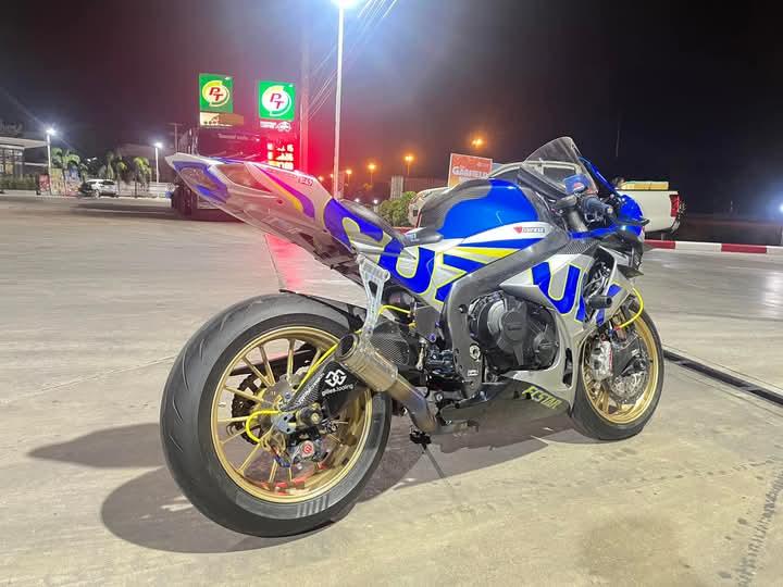 ขายด่วน Suzuki GSX R1000 3