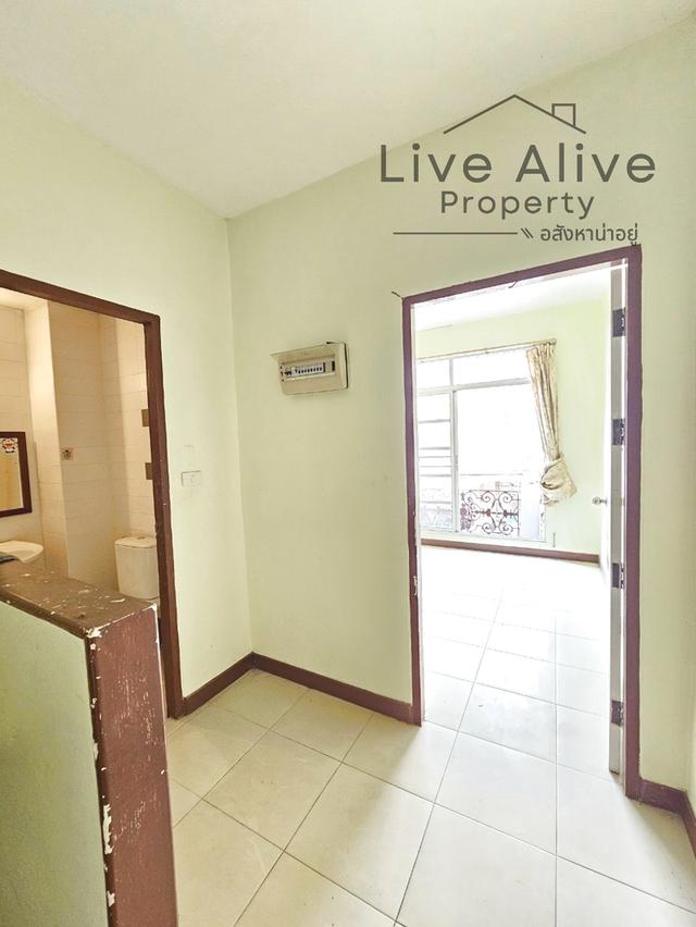 #S-0016 📣📣ขายด่วน!! #ทาวน์โฮมแถวอ่อนนุช80 #พัฒนาการ บ้านเปล่าเหมาะสำหรับทำรีโนเวทเพื่ออยู่อาศัยเอง ทำเลดีมาก 👍 2