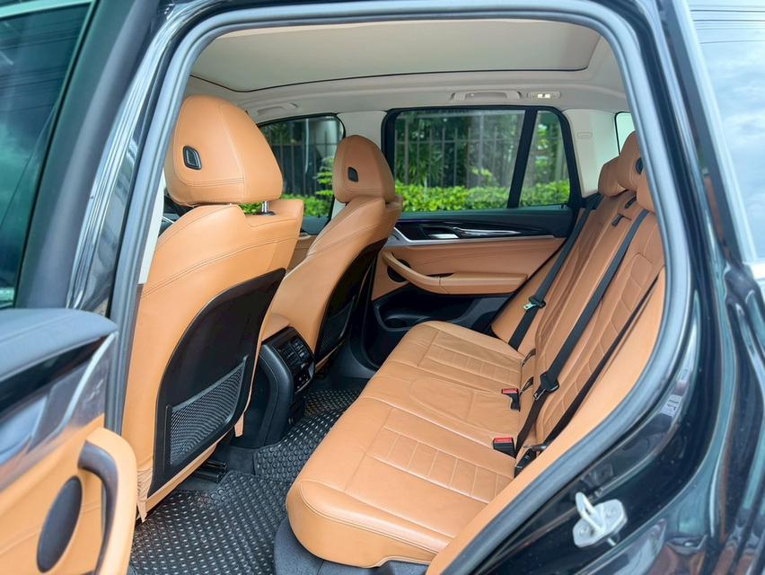 BMW X-3 Xdrive 20d Xline 4wd 2018 ราคา 759,000 บาท รูปที่ 8