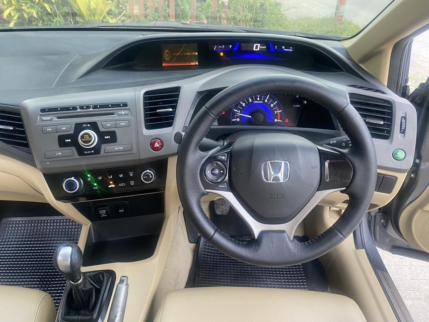 Honda Civic 1.8 cc MT มือเดียวป้ายแดง รูปที่ 5