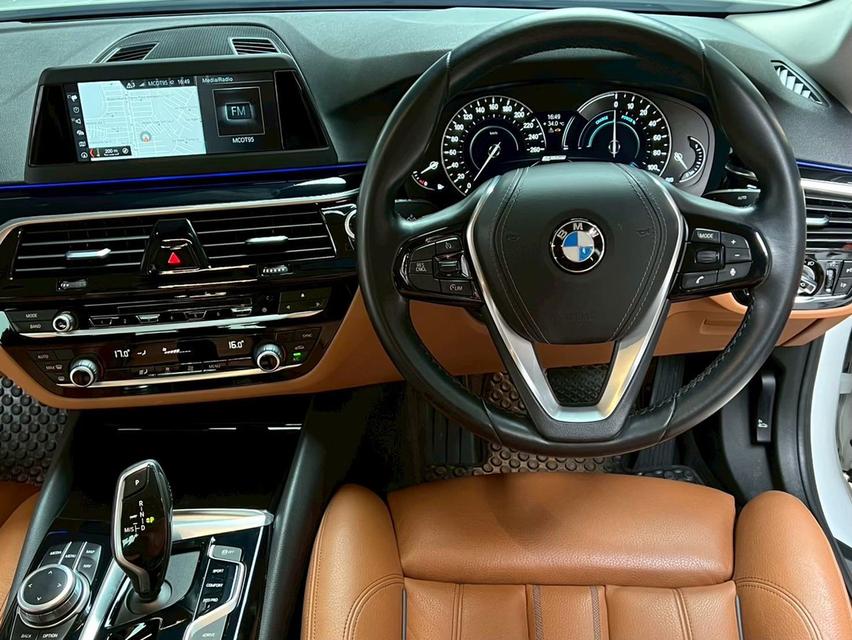 BMW 530e 2.0 G30 Elite Sedan 7