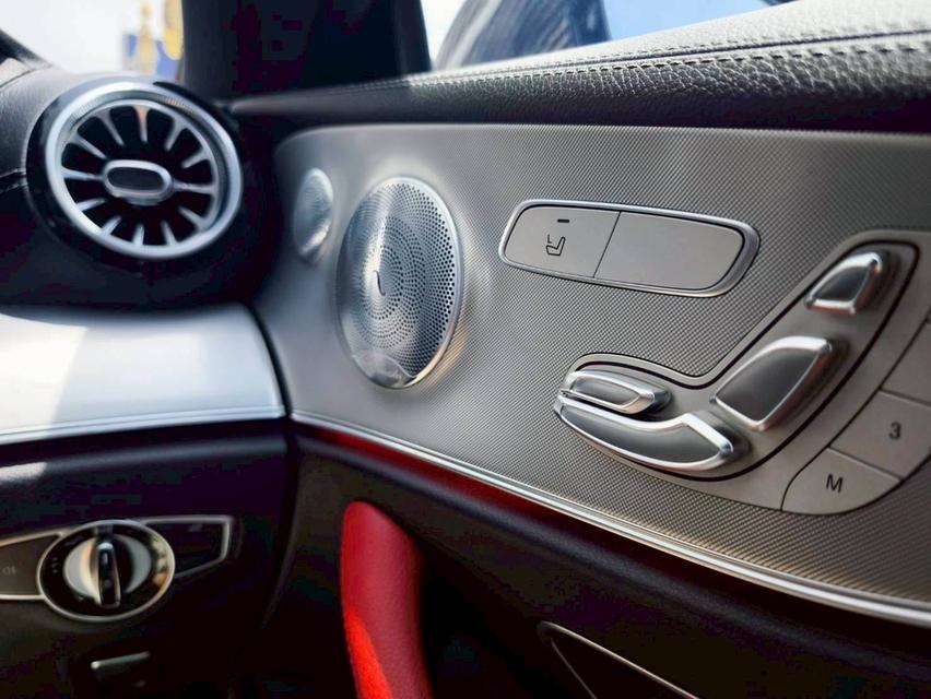 รหัสรถ KPV9075 2019 BENZ E200 COUPE AMG DYNAMIC 14