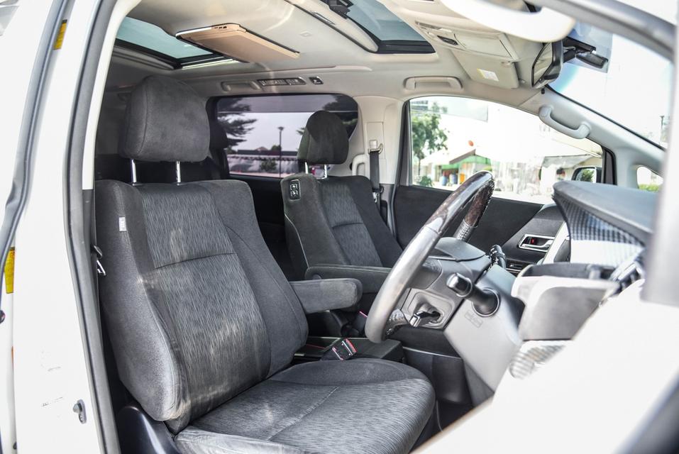 รหัสรถ CBL282 Toyota Vellfire 2.4 Z G Edition AT 2016 9