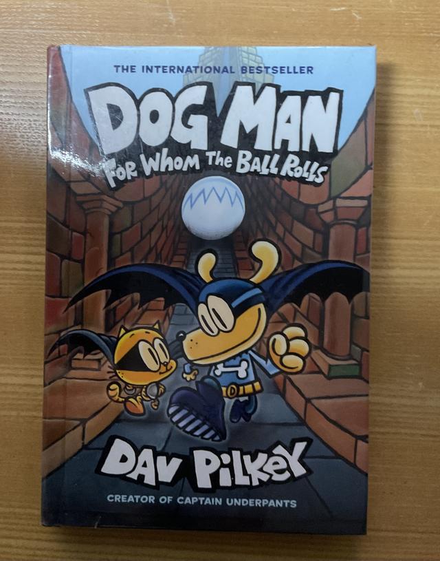 หนังสือการ์ตูนภาษาอังกฤษเด็ก dog man ปกแข็งมือสองสภาพใหม่ รูปที่ 3