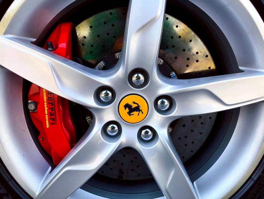รหัสรถ KPV4860 2015 FERRARI CALIFORNIA T 3.9 11