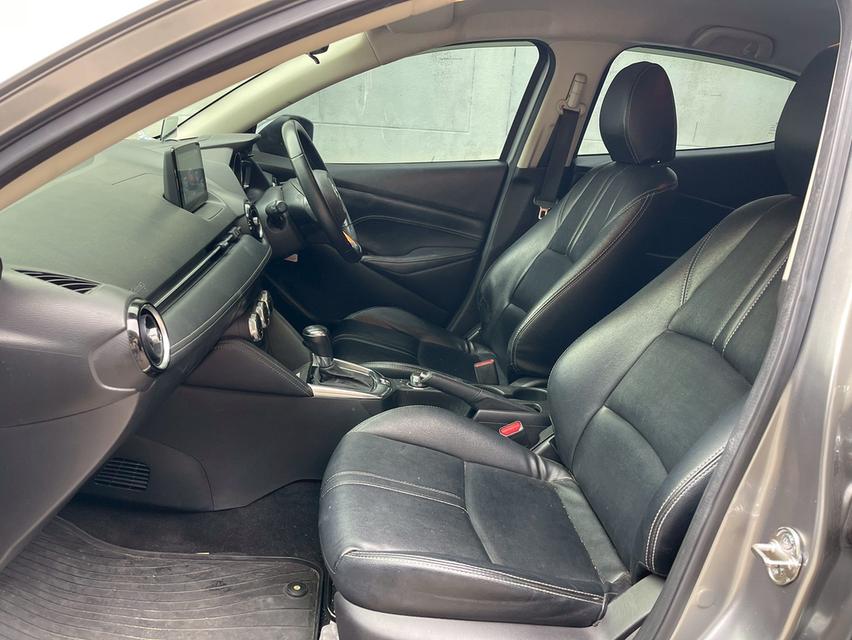รหัสรถ PJP3383 2019 MAZDA 2 1.3 High Connect 12