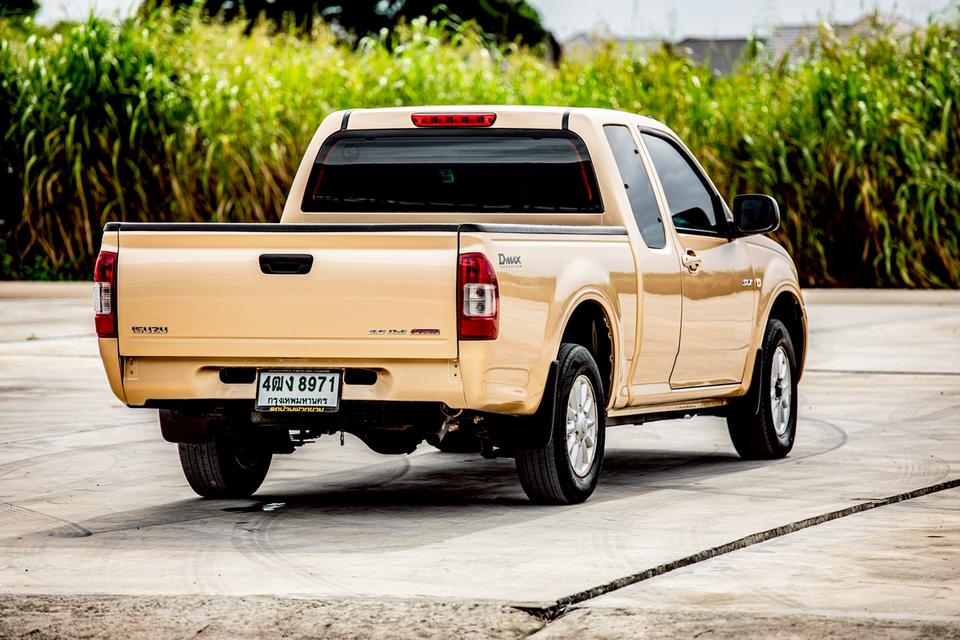 Isuzu D-Max 2.5 SLX Space Cab เกียร์ธรรมดา สีน้ำตาล ปี 2005 6