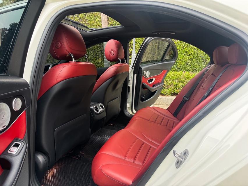 Benz C220d AMG Dynamic รุ่น Top ดีเซลล้วน W205 ปี 2022 หลังคาแก้ว เจ้าของเดียว ใช้งาน 6 หมื่นโล วารันตีศูนย์ถึง 2027 รูปที่ 14