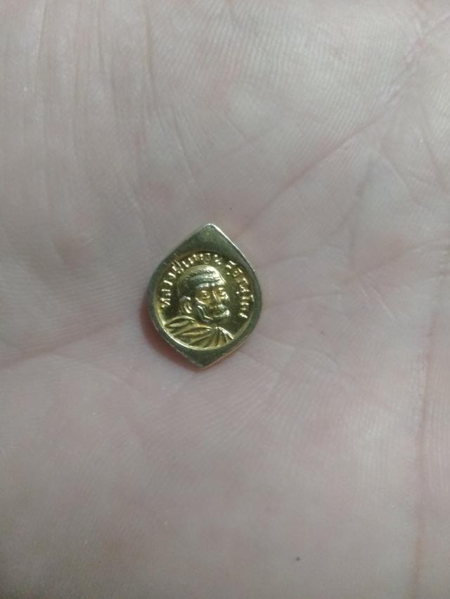 หลวงปู่แหวน หลวงปู่แหวนเม็ดแตง สภาพพระสวยดีปกติดีครับ 13