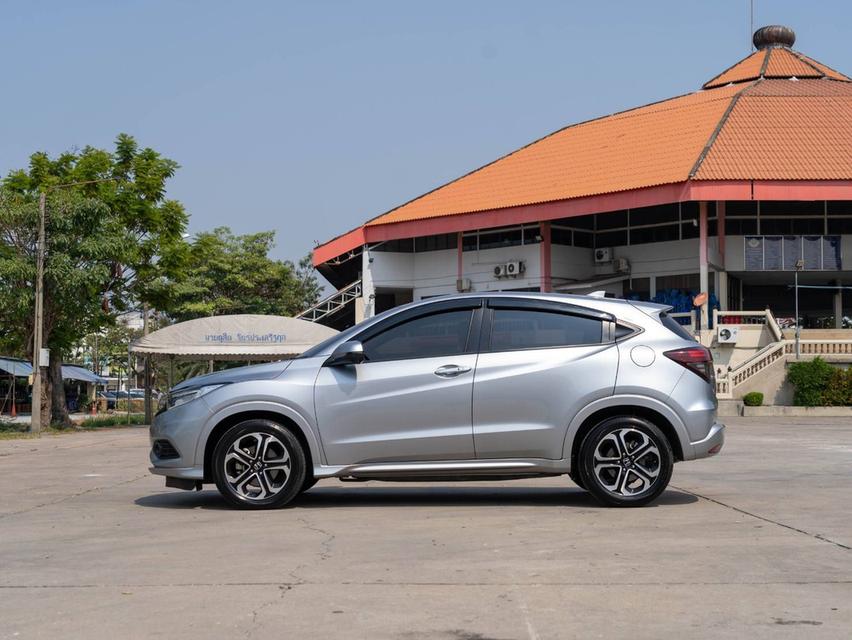 ขาย Honda GRV 1.8EL ปี19 4