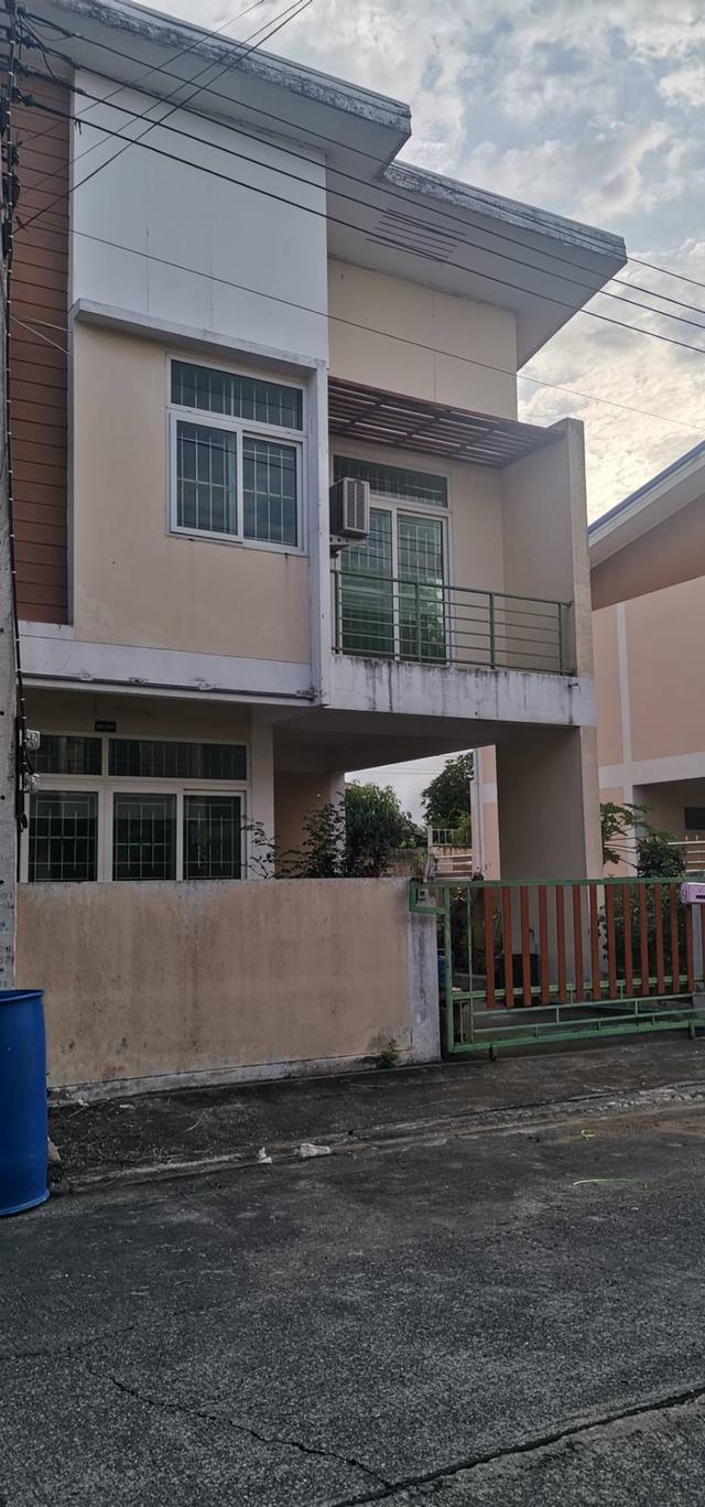 ขายบ้านทาวน์เฮ้าส์ 2ชั้น หลังมุม หมู่บ้านไทยสมบูรณ์3 คลองหลวงปทุมธานี 6