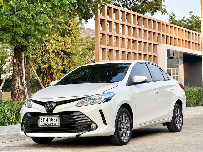 Toyota Vios 1.5 E ปี 2017  เจ้าของเดียว  2