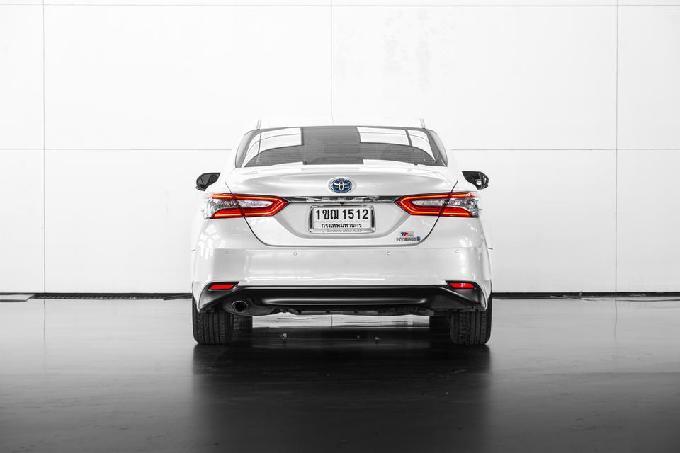 2020 TOYOTA CAMRY 2.5 HYBRID สีขาว เลขไมล์ 82455 กม. 6