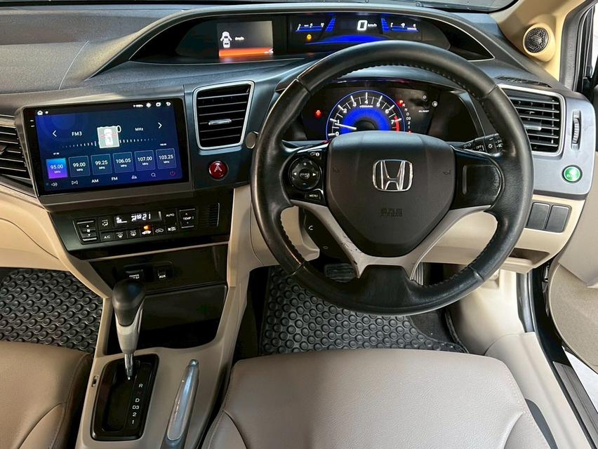 Honda Civic 1.8 FB E i-VTEC Sedan 8