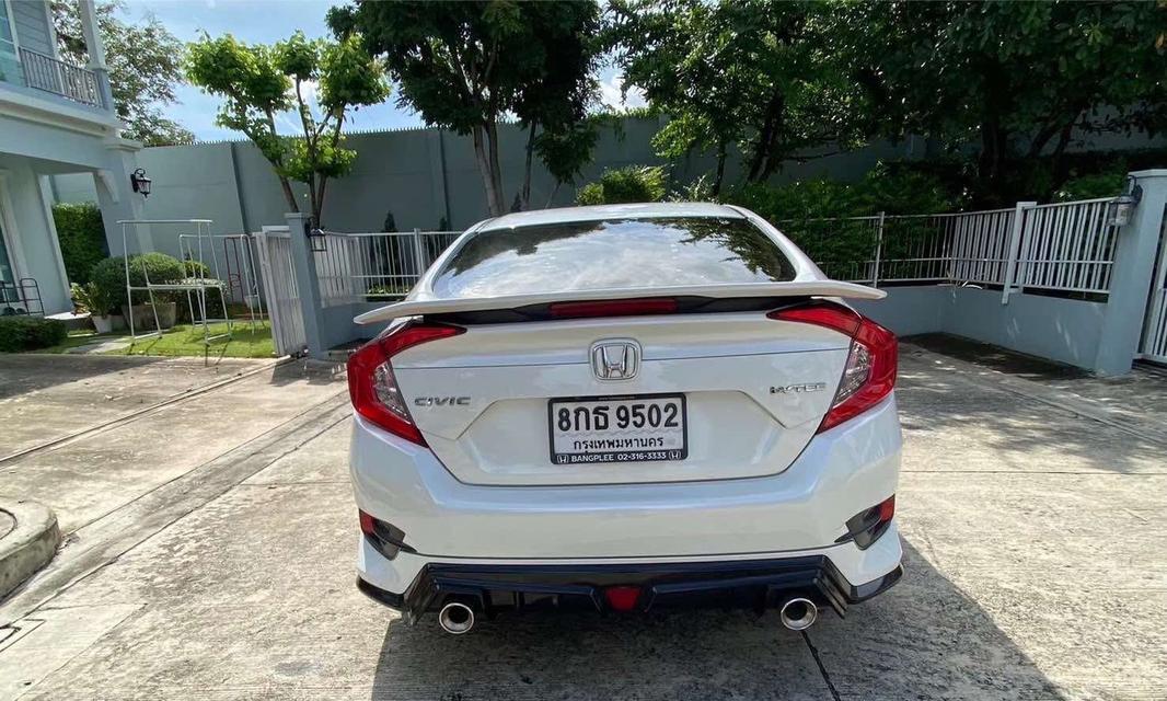 Honda civic 1.8EL ปี 2019 3