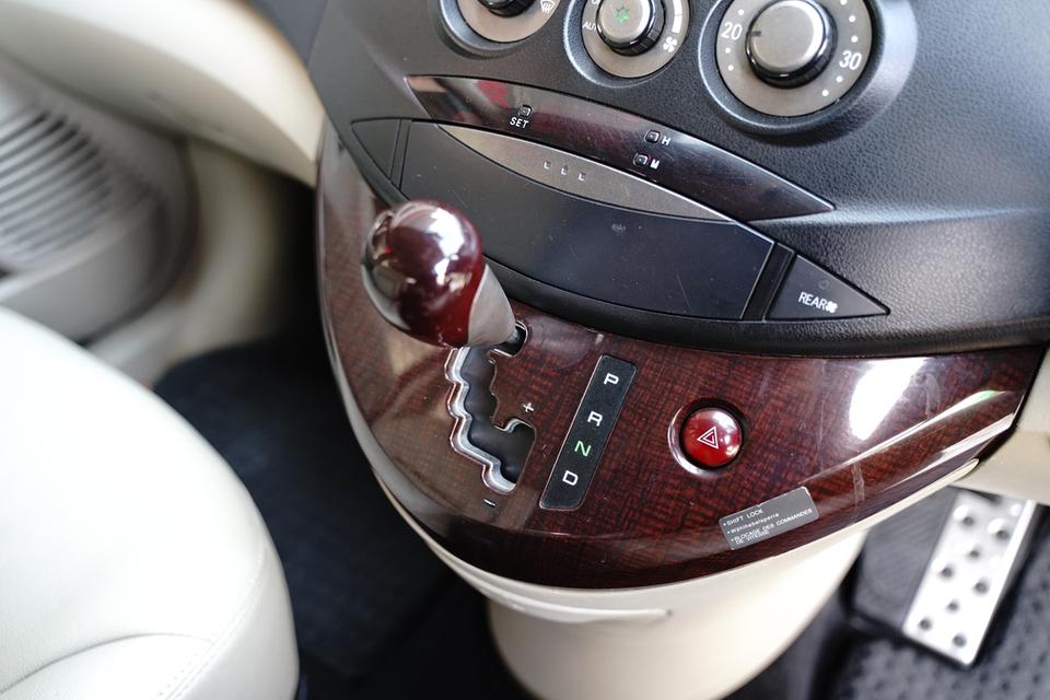 2011 MITSUBISHI SPACE WAGON 2.4 GLS ( 6890 ) 14