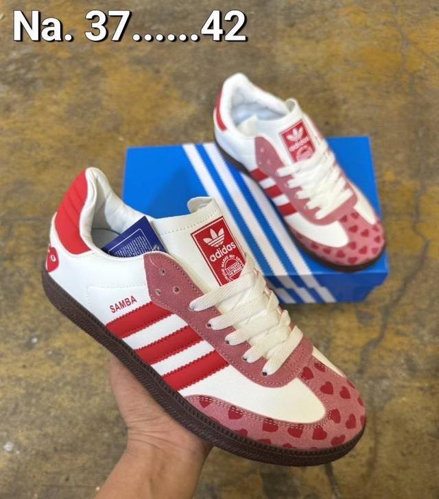 รองเท้าผ้าใบแฟชั่น 8