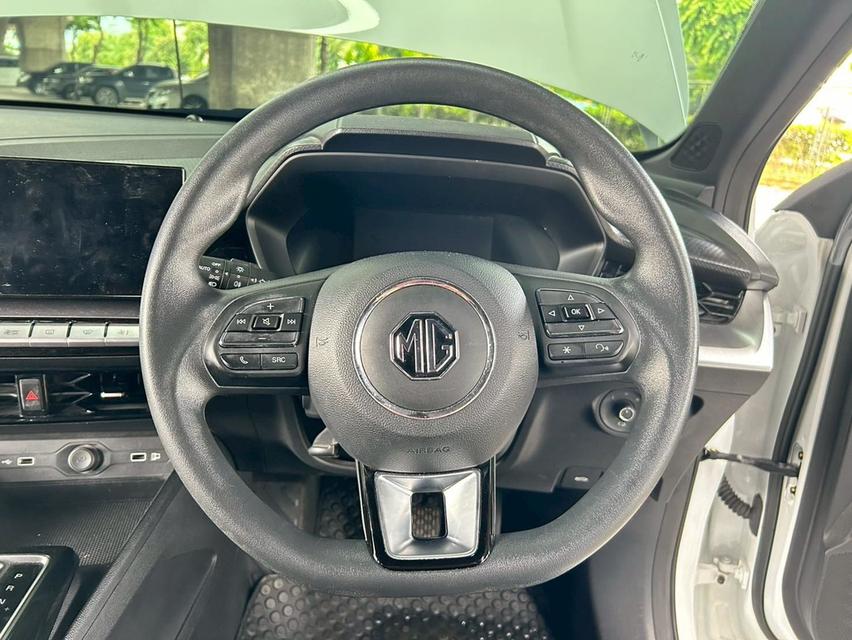 MG 5 1.5 X Sunroof AT ปี 2022 12
