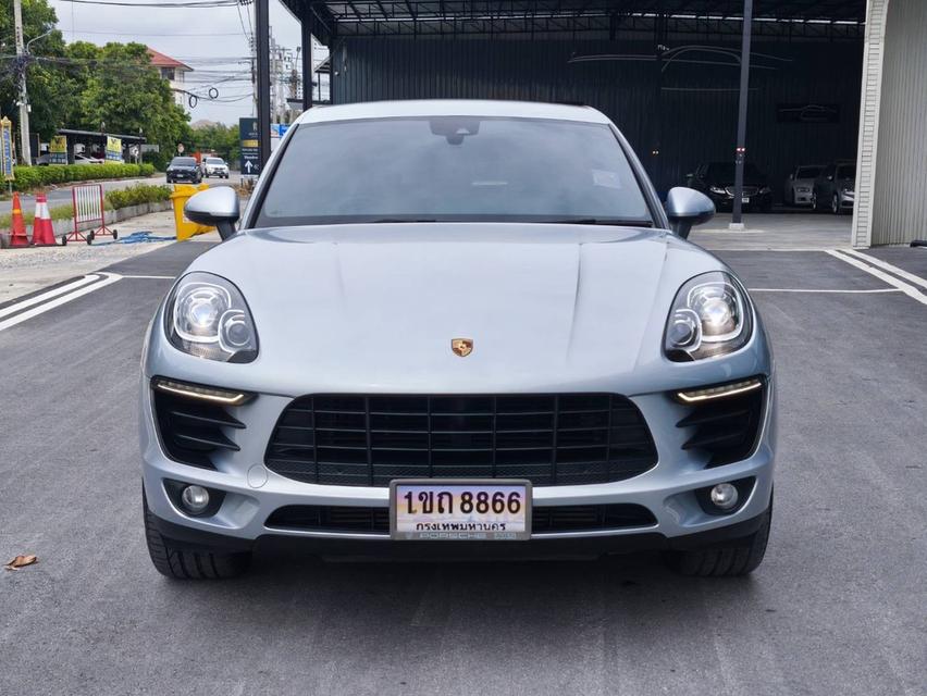 รหัสรถ KPV8866 PORSCHE MACAN 2.0 PDK 2018