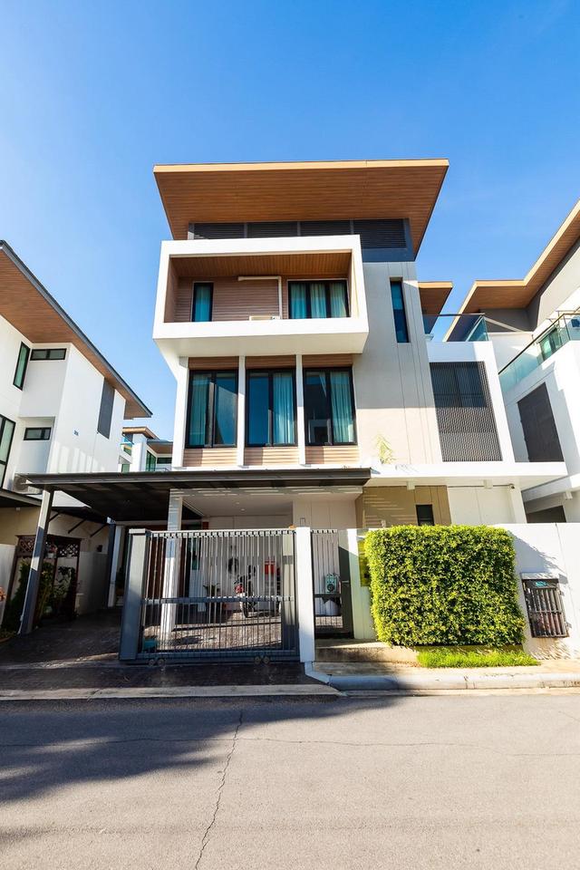 บ้านเดี่ยวหรูใจกลางสุขุมวิท – The Ava Residence อ่อนนุช สุขุมวิท 77 1